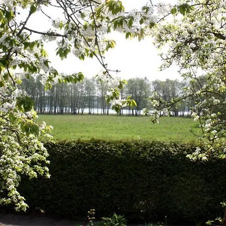 Ferienhaus Fuerstensee 5301 Neustrelitz